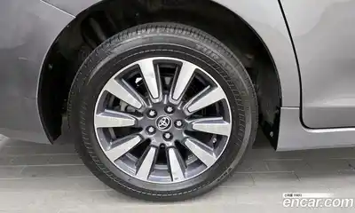 Toyota Sienna 2019 3.5 гидро в Москве № 1919519, миниатюра 5