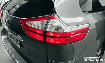 Toyota Sienna 2019 3.5 гидро в Москве № 1919519, миниатюра 9