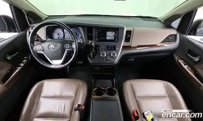Toyota Sienna 2019 3.5 гидро в Москве № 1919519, миниатюра 10