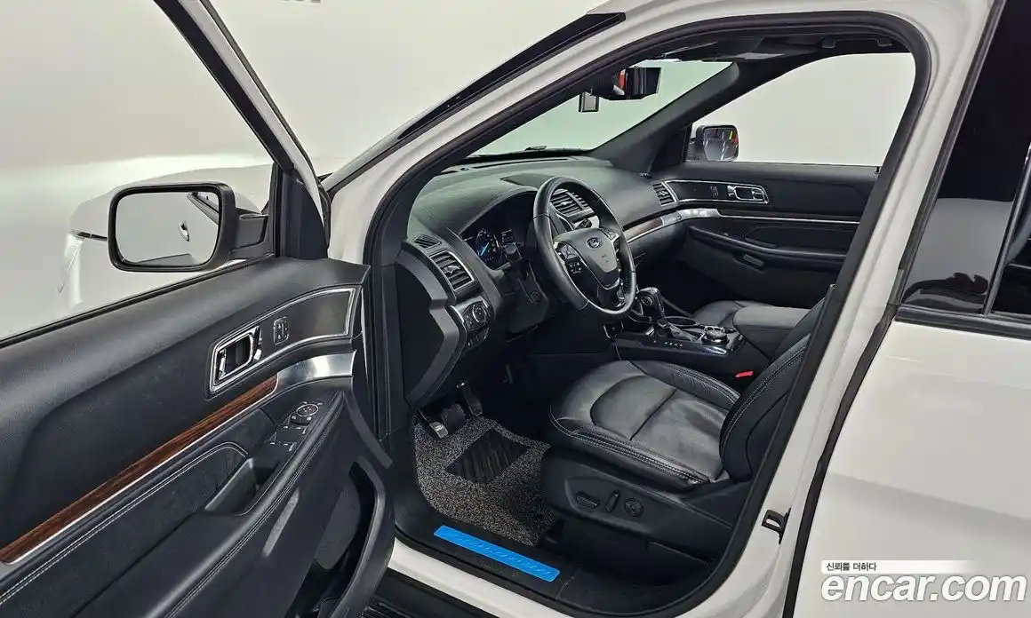 Ford Explorer 2019 2.3 гидро в Москве № 1920341, фото 13