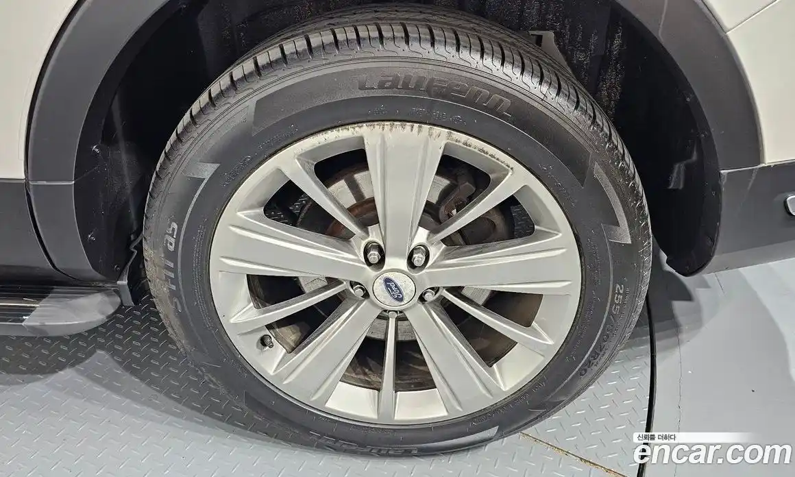 Ford Explorer 2019 2.3 гидро в Москве № 1920341, фото 7