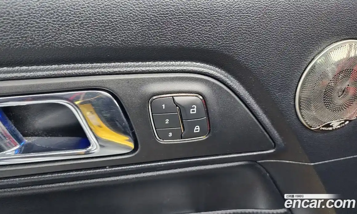 Ford Mustang 2015 2.3 гидро в Москве № 1920567, фото 16