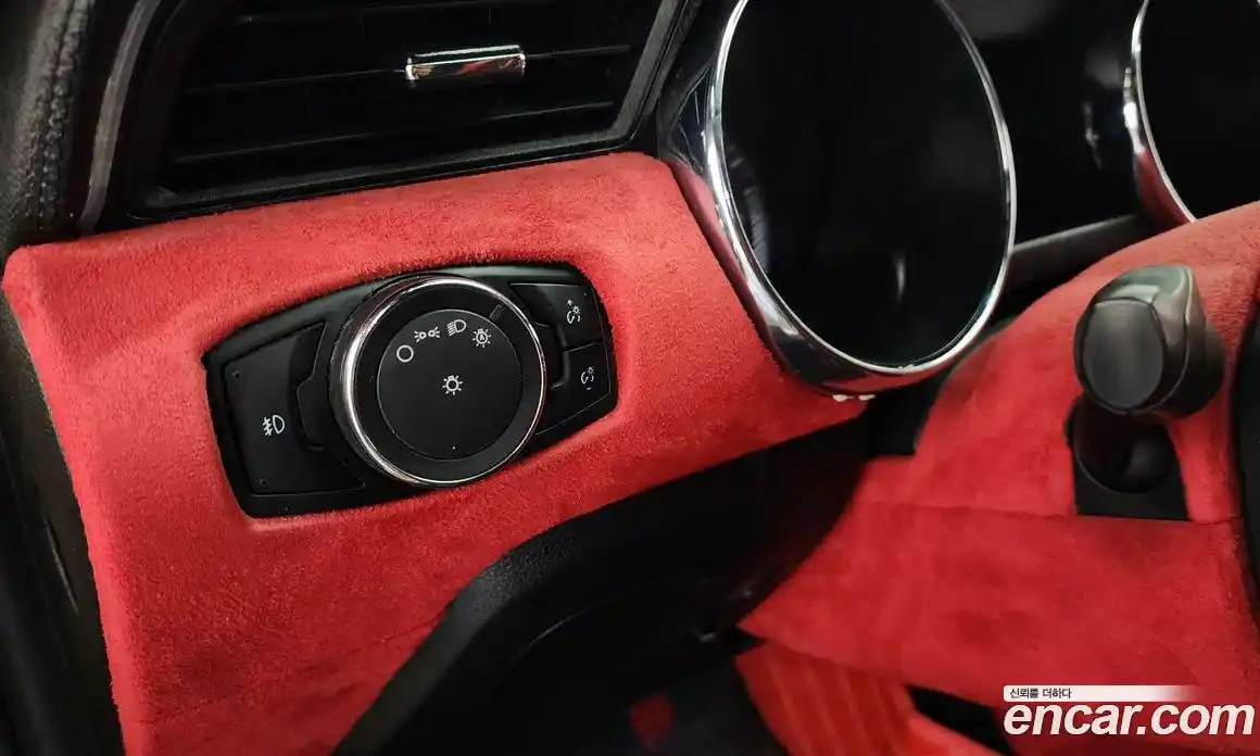 Ford Mustang 2015 2.3 гидро в Москве № 1920567, фото 20