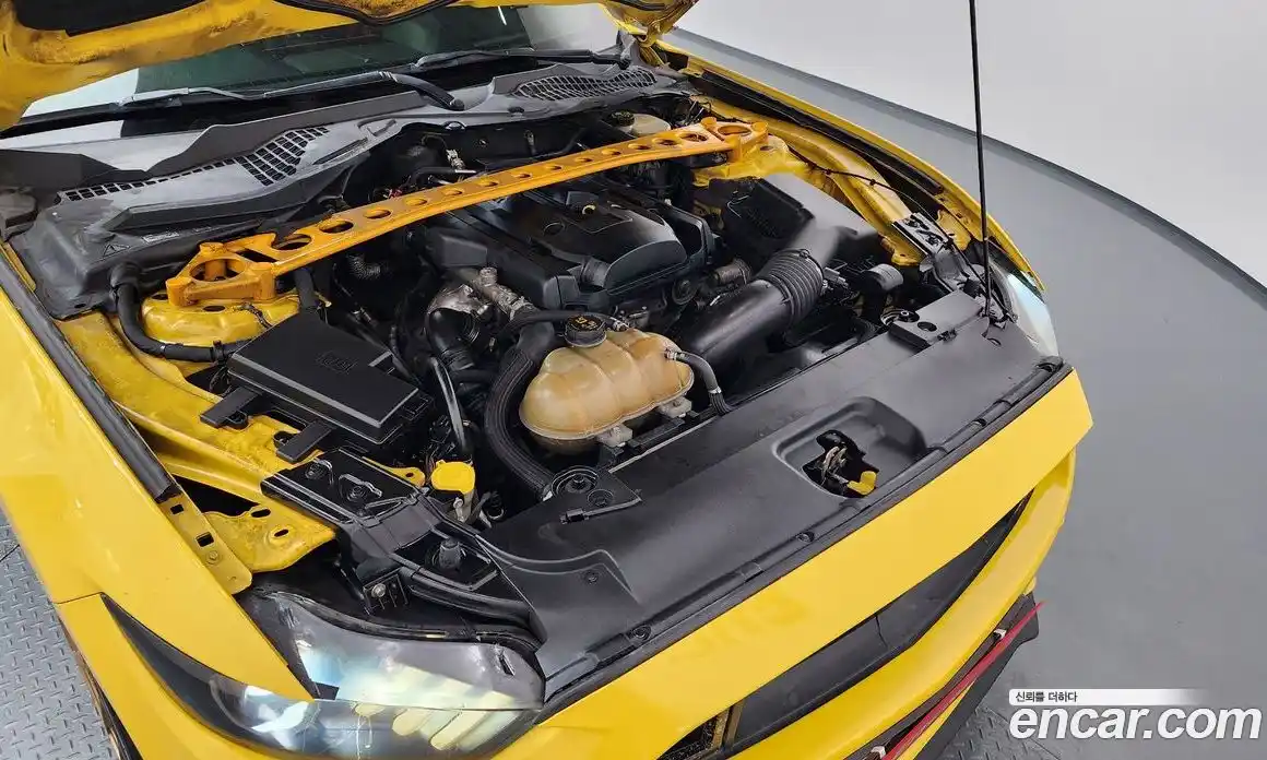 Ford Mustang 2015 2.3 гидро в Москве № 1920567, фото 6