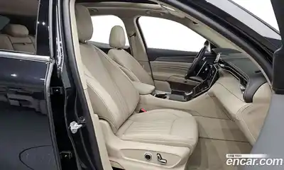 Maserati Grecale 2023 2.0 гидро, миниатюра 11