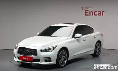 Infiniti Q50, 2015