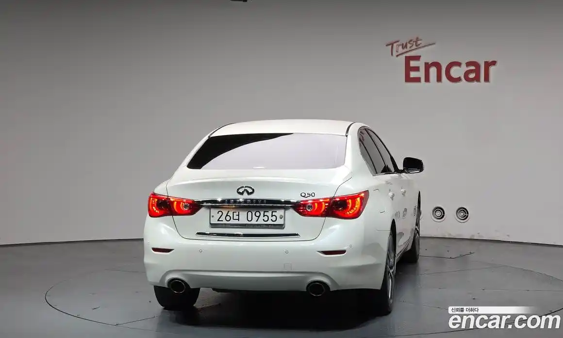 Infiniti Q50 2015 2.1 гидро в Москве № 1921529, фото 4