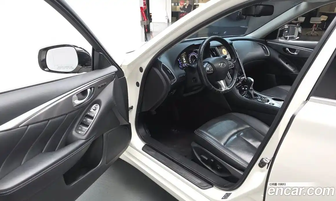 Infiniti Q50 2015 2.1 гидро в Москве № 1921529, фото 10