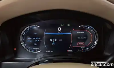 Cadillac Escalade 2018 6.2 гидро в Москве № 1921960, миниатюра 11