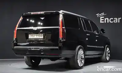 Cadillac Escalade 2018 6.2 гидро в Москве № 1921960, миниатюра 2