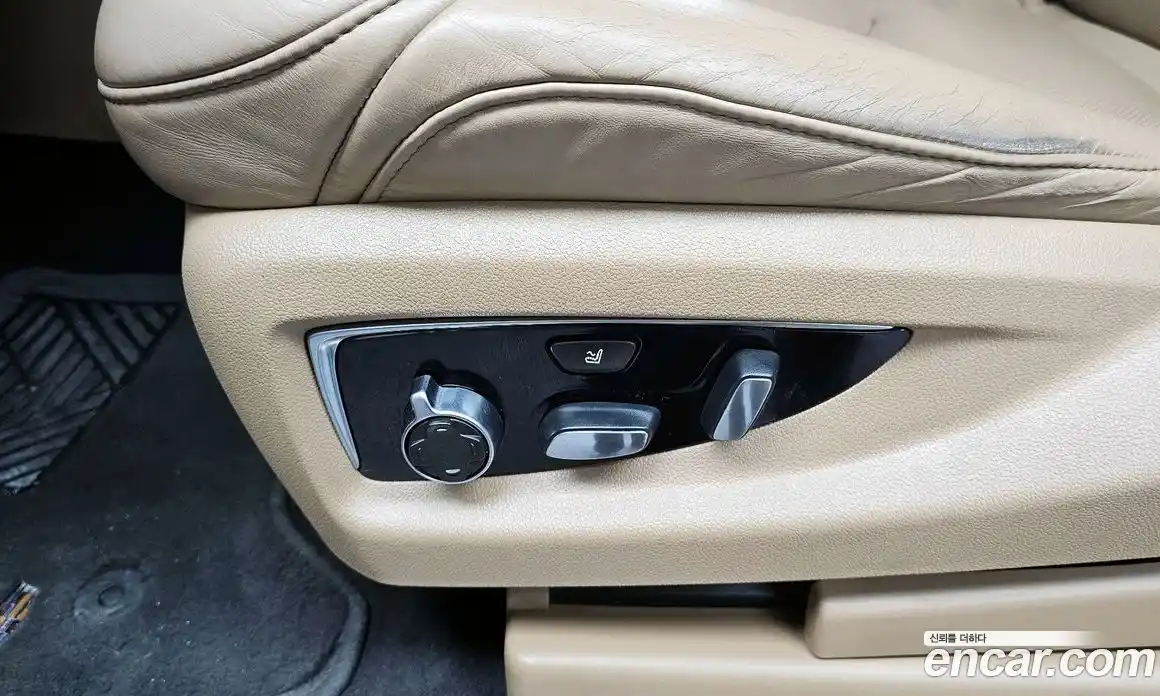 Cadillac Escalade 2018 6.2 гидро в Москве № 1921960, фото 32