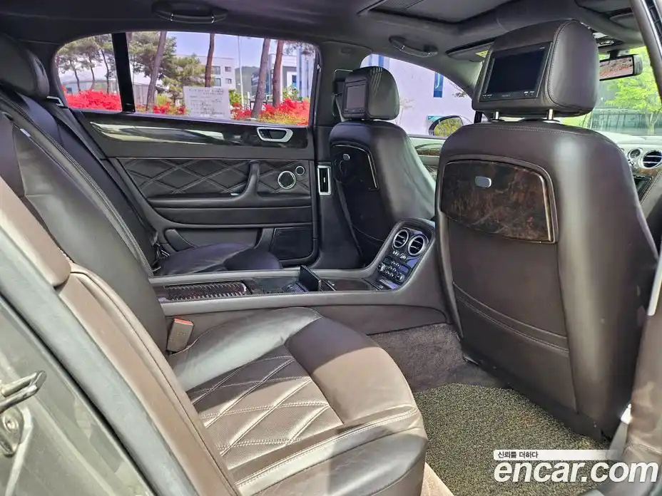 Bentley Flying Spur 2011 6.0 гидро, фото 14