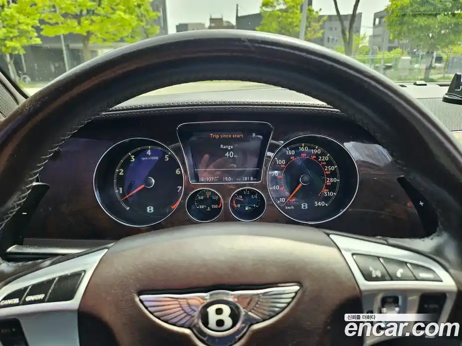 Bentley Flying Spur 2011 6.0 гидро, фото 19