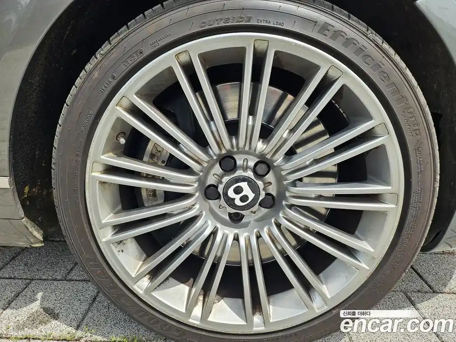 Bentley Flying Spur 2011 6.0 гидро, фото 4