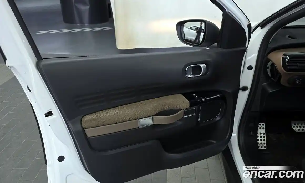 Citroen C4 Cactus 2017 1.6 гидро в Москве № 1922332, фото 14