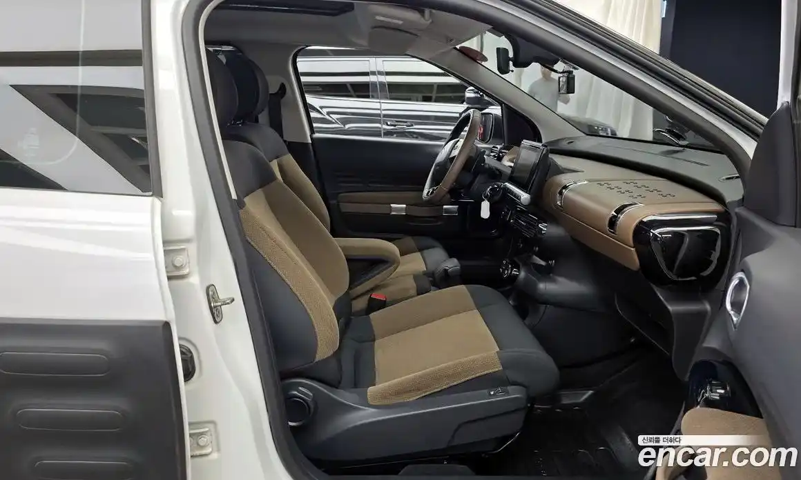 Citroen C4 Cactus 2017 1.6 гидро в Москве № 1922332, фото 17