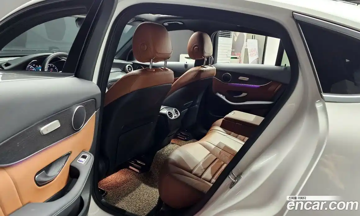 Mercedes-Benz GLC-Class 2020 2.0 гидро в Москве, фото 11