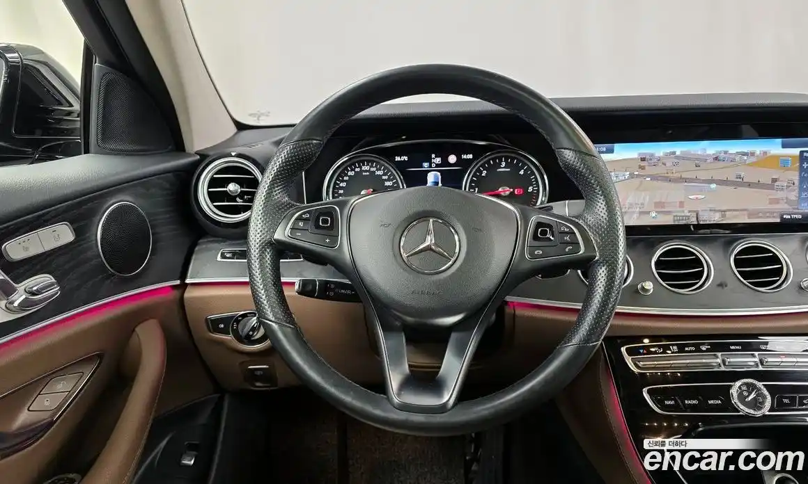 Mercedes-Benz E-Class 2017 1.9 гидро в Москве № 311485, фото 13