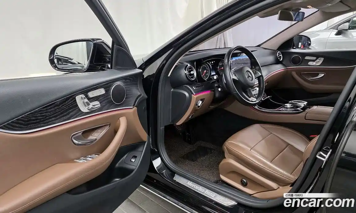 Mercedes-Benz E-Class 2017 1.9 гидро в Москве № 311485, фото 10