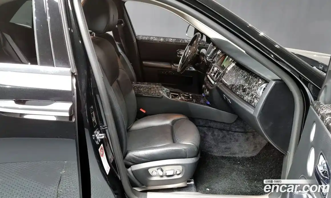 Rolls-Royce Ghost 2015 6.6 гидро в Москве № 407250, фото 11