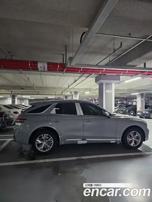 Genesis GV70 2025 2.5 гидро в Москве, фото 5