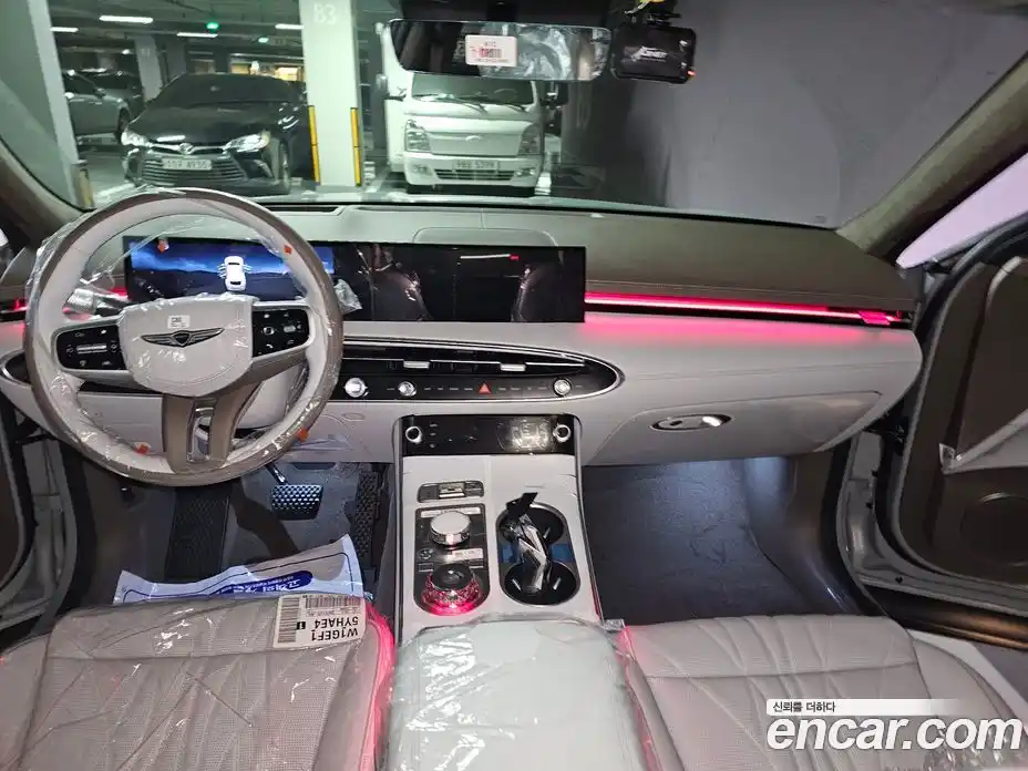 Genesis GV70 2025 2.5 гидро в Москве, фото 7