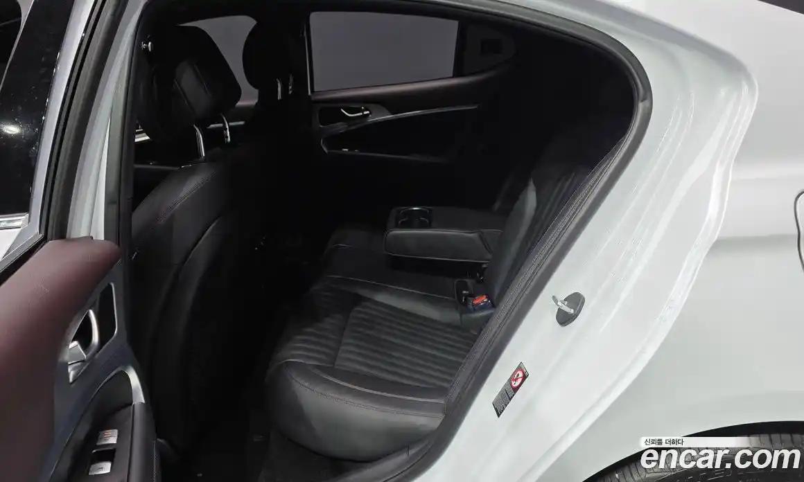 Genesis G70 2019 2.0 гидро в Москве № 58483, фото 12