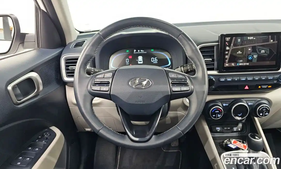 Hyundai Venue 2023 1.6 гидро в Москве, фото 20