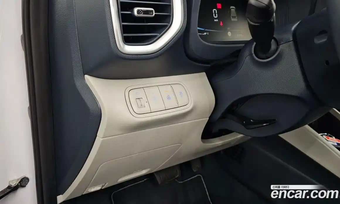 Hyundai Venue 2023 1.6 гидро в Москве, фото 24