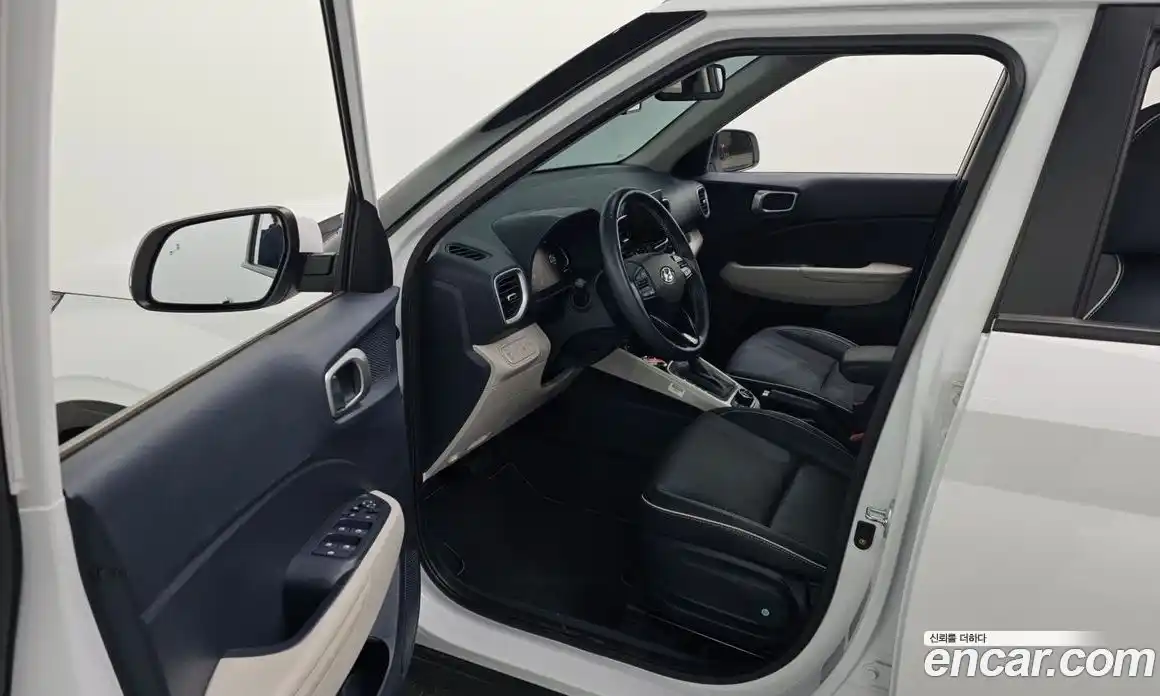 Hyundai Venue 2023 1.6 гидро в Москве, фото 26
