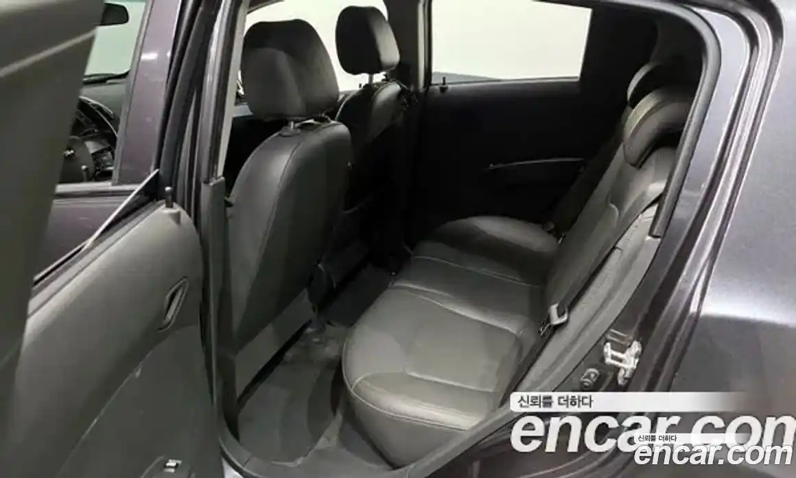 Chevrolet Spark 2014 1.0 гидро в Москве № 935262, фото 18