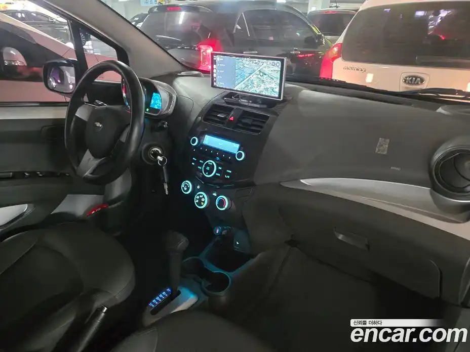 Chevrolet Spark 2014 1.0 гидро в Москве № 935262, фото 20