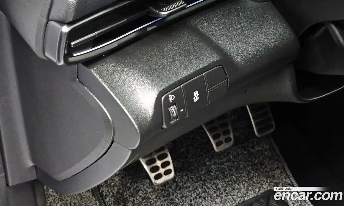 Hyundai Avante 2024 2.0 механика в Москве № 1244544, фото 19