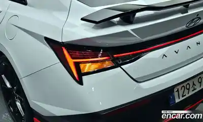 Hyundai Avante 2024 2.0 механика в Москве № 1244544, миниатюра 8