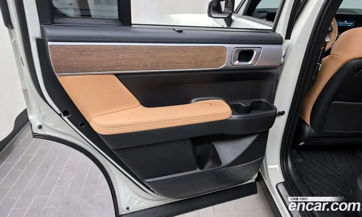 Hyundai Santa Fe 2025 1.6 гидро в Москве № 1317457, фото 15