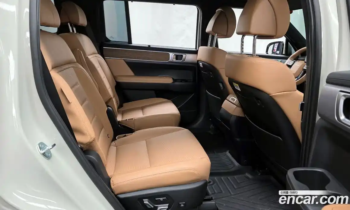 Hyundai Santa Fe 2025 1.6 гидро в Москве № 1317457, фото 18