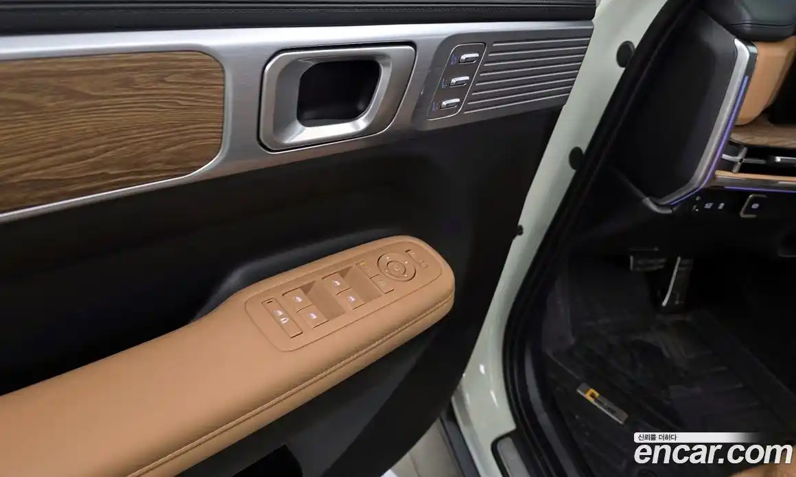 Hyundai Santa Fe 2025 1.6 гидро в Москве № 1317457, фото 29