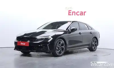Kia K5, 2025