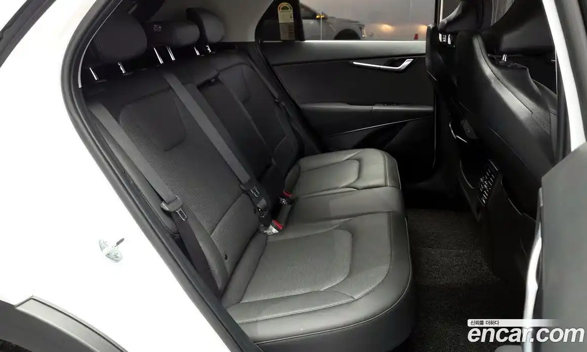 Kia Niro 2025 1.6 гидро в Москве № 1342658, фото 18