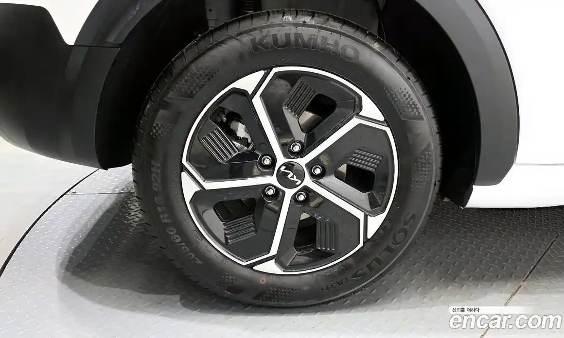 Kia Niro 2025 1.6 гидро в Москве № 1342658, фото 5
