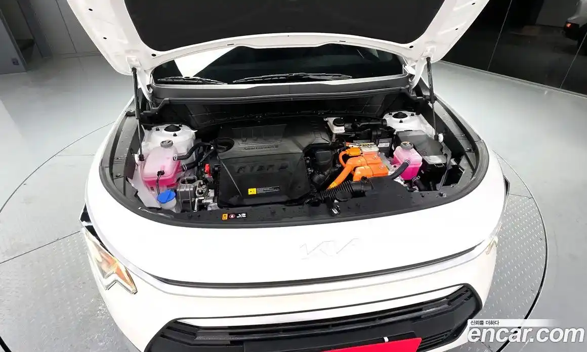 Kia Niro 2025 1.6 гидро в Москве № 1342658, фото 6