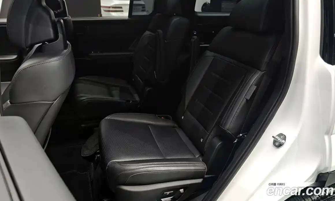 Hyundai Santa Fe 2023 2.5 гидро в Москве № 1417535, фото 18