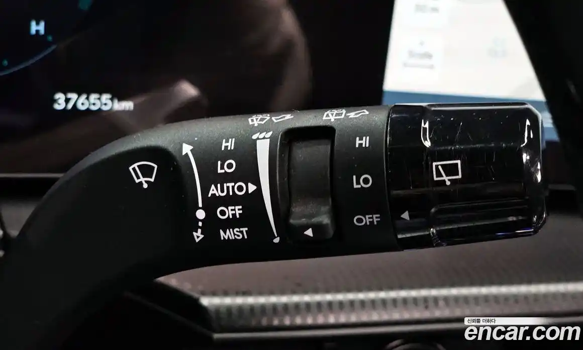Hyundai Santa Fe 2023 2.5 гидро в Москве № 1417535, фото 34