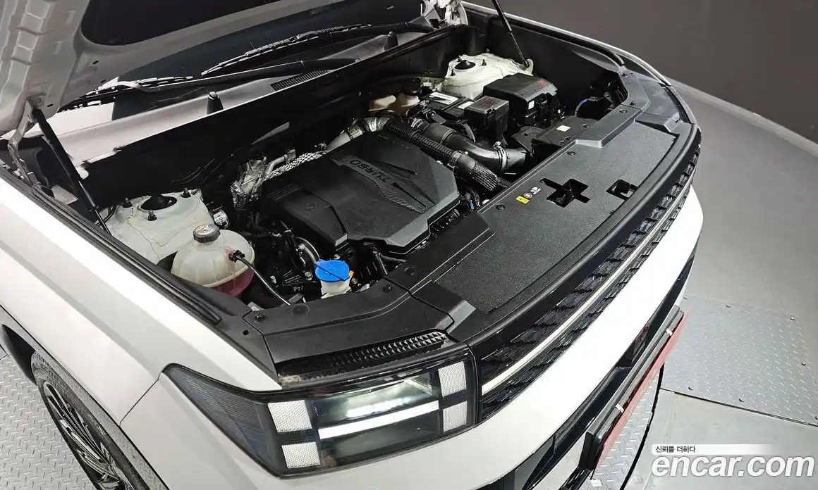 Hyundai Santa Fe 2023 2.5 гидро в Москве № 1417535, фото 6