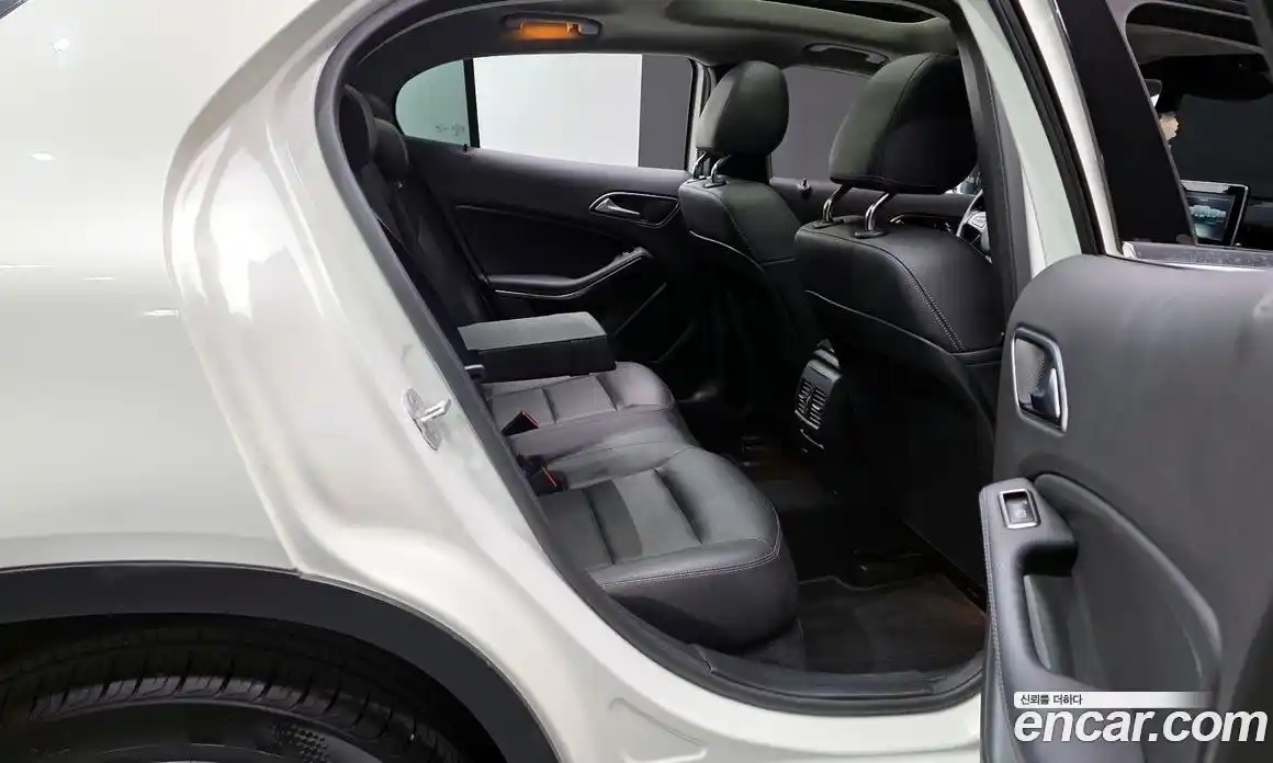 Mercedes-Benz GLA-Class 2017 2.0 гидро в Москве № 1472820, фото 11