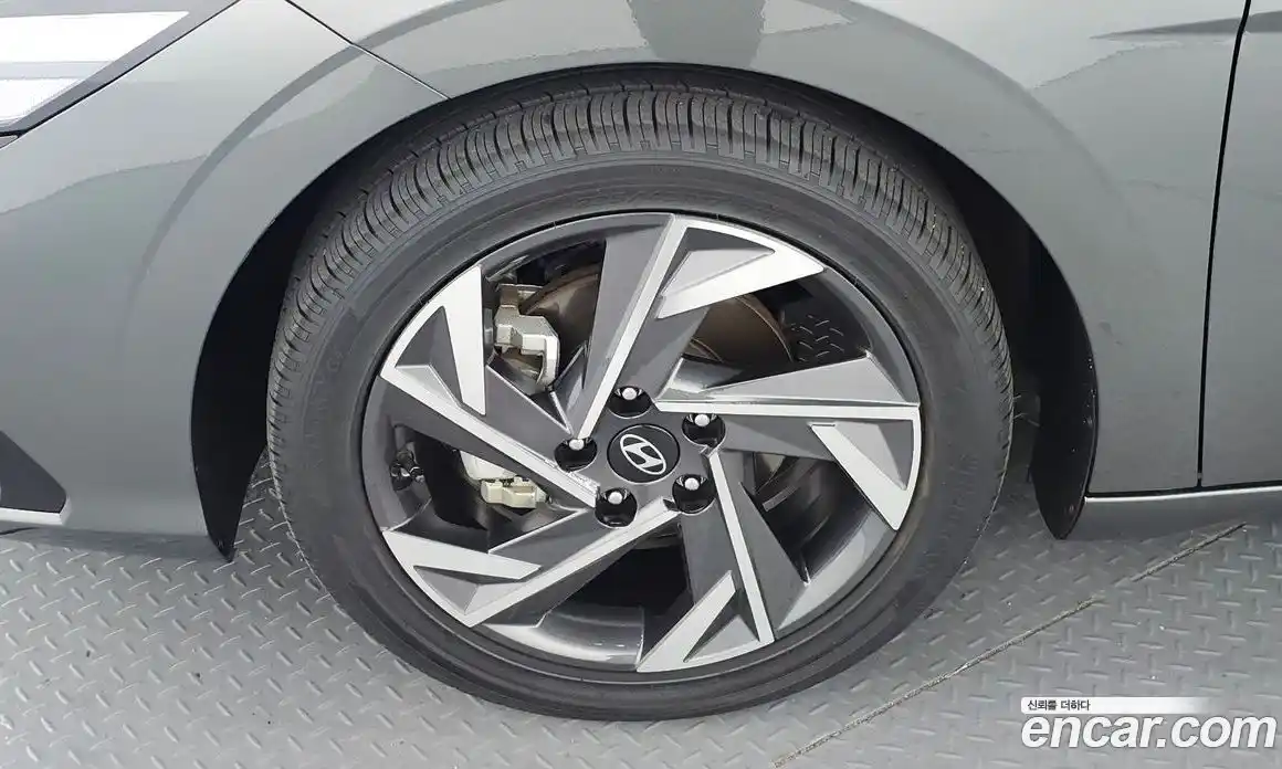 Hyundai Avante 2024 1.6 гидро в Москве № 1537122, фото 5