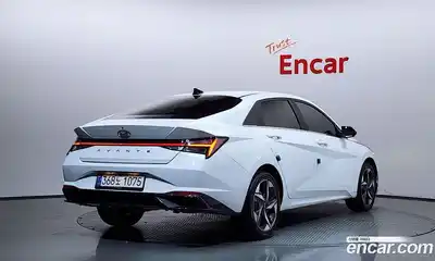 Hyundai Avante, 2022