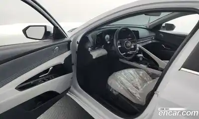 Hyundai Avante 2022 1.6 гидро в Москве № 1537353, миниатюра 12