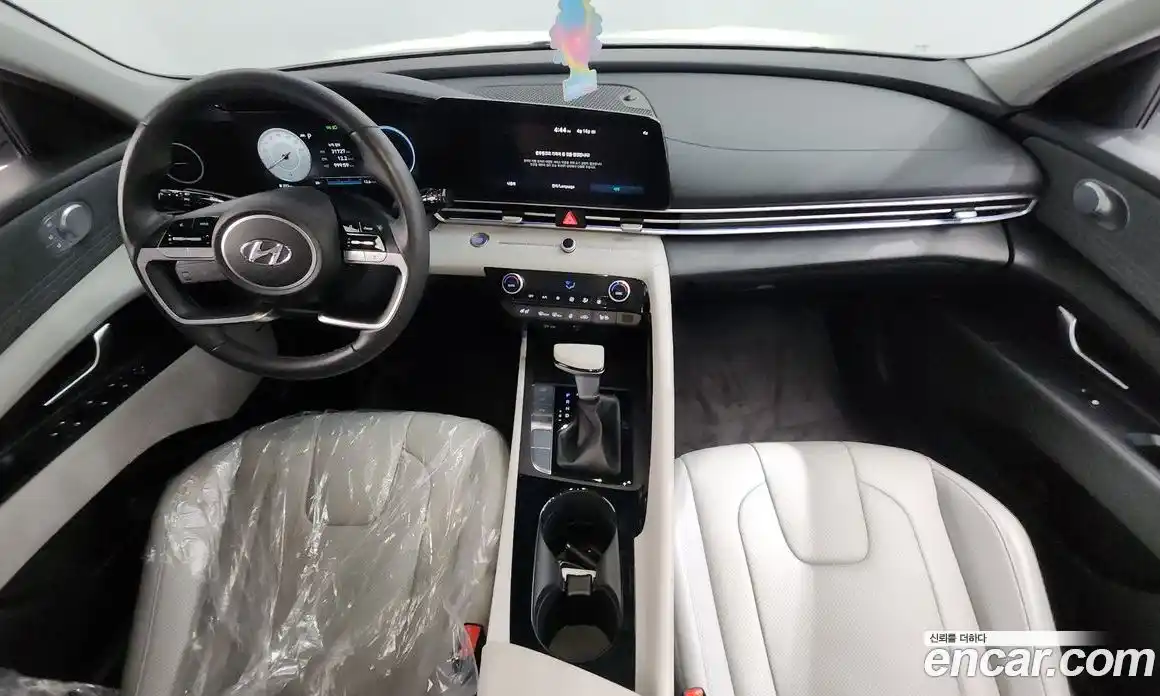 Hyundai Avante 2022 1.6 гидро в Москве № 1537353, фото 9