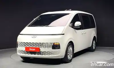 Hyundai Staria, 2023